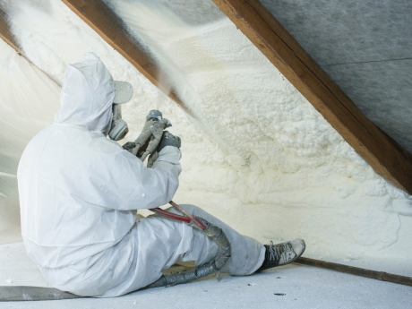 benefits of spray foam blog header image 