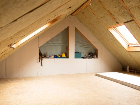 Unlocking the Cooling Power of Attic Insulation: A North Carolina Summer Essential blog header image 