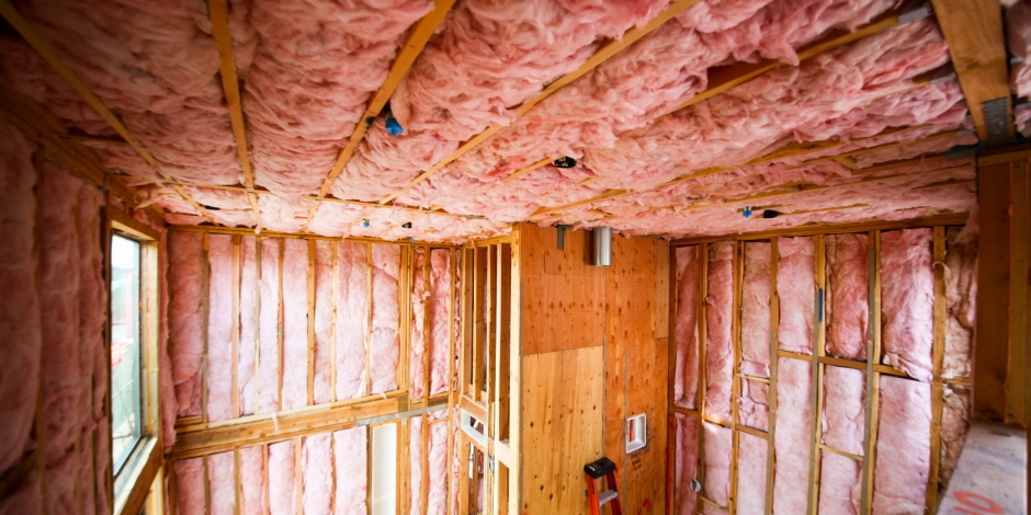 Everything You Should Know About Fiberglass Insulation blog header image