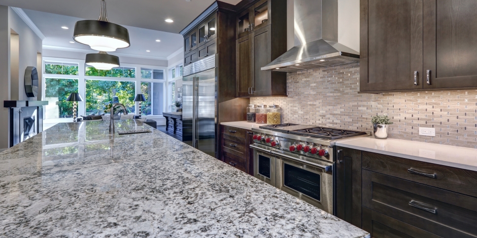 Does Building Performance Outweigh Granite Counter Tops and Stainless Steel Appliances blog header image
