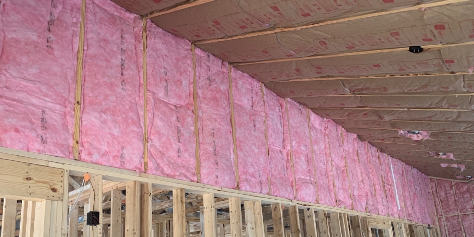 standard insulating batt insulation job